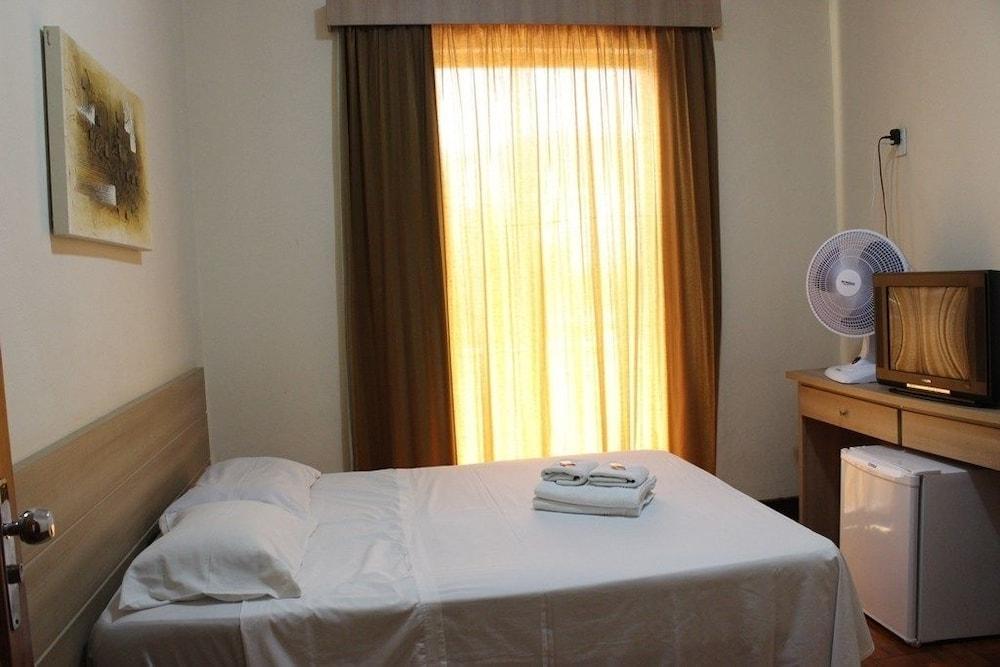 Hotel Dan Inn Pocos De Caldas - A Melhor Localizacao Do Centro By Nacional Inn Екстериор снимка