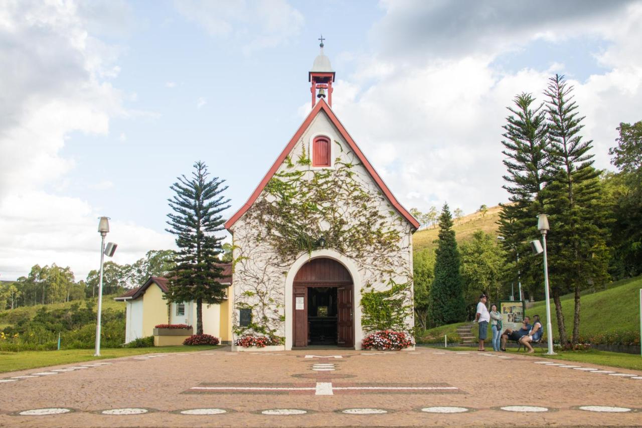 Hotel Dan Inn Pocos De Caldas - A Melhor Localizacao Do Centro By Nacional Inn Екстериор снимка
