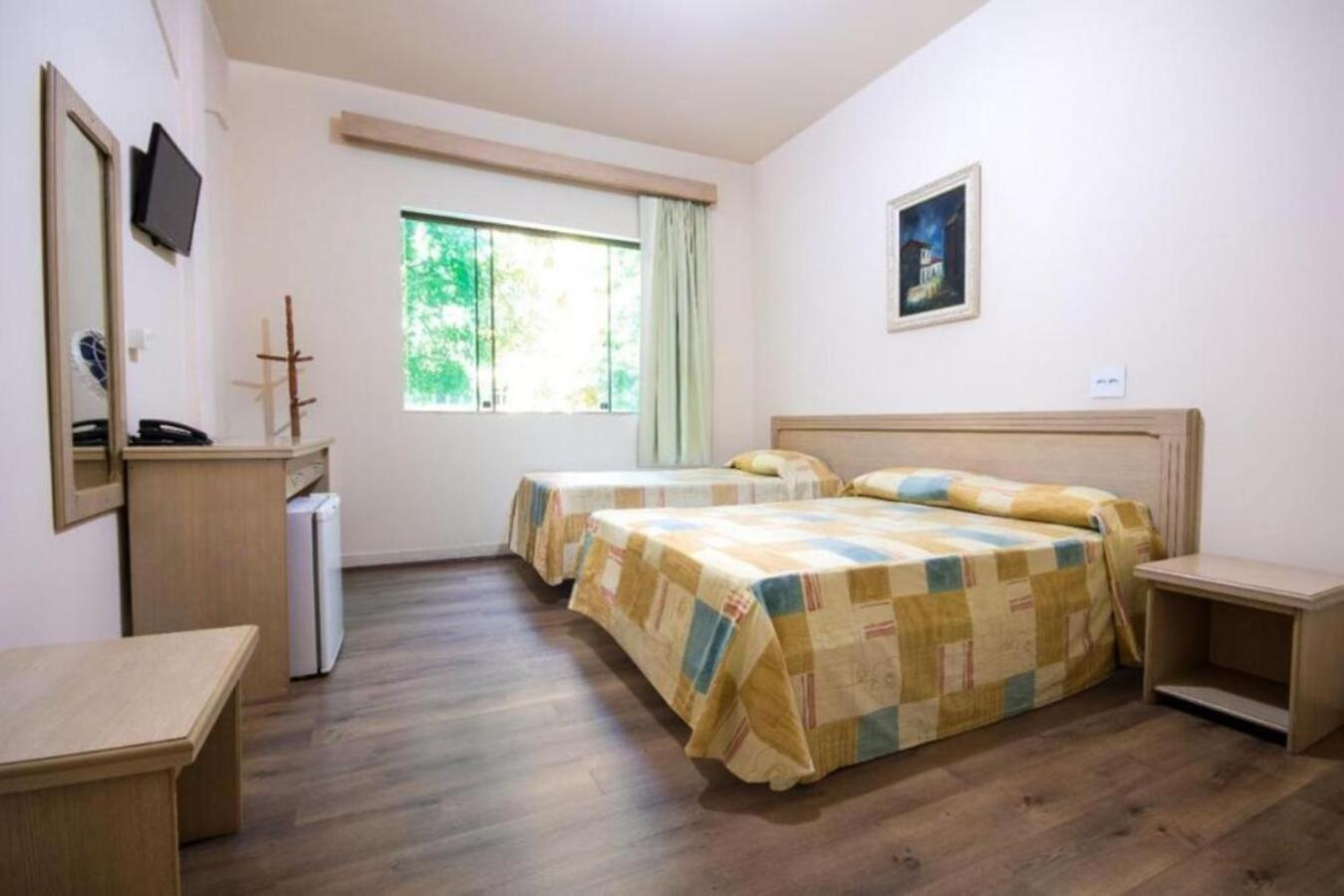 Hotel Dan Inn Pocos De Caldas - A Melhor Localizacao Do Centro By Nacional Inn Екстериор снимка