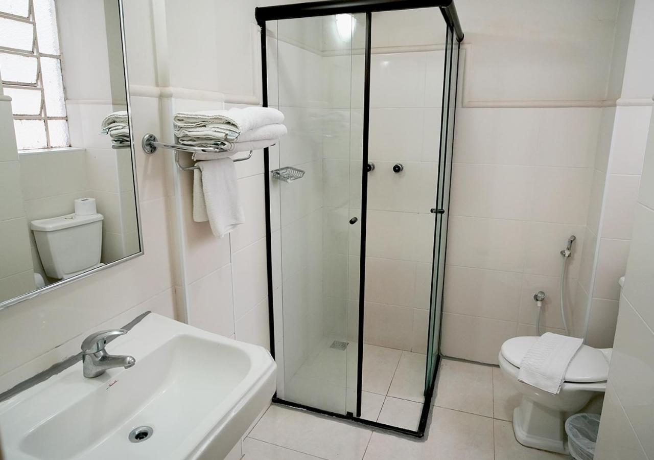 Hotel Dan Inn Pocos De Caldas - A Melhor Localizacao Do Centro By Nacional Inn Екстериор снимка