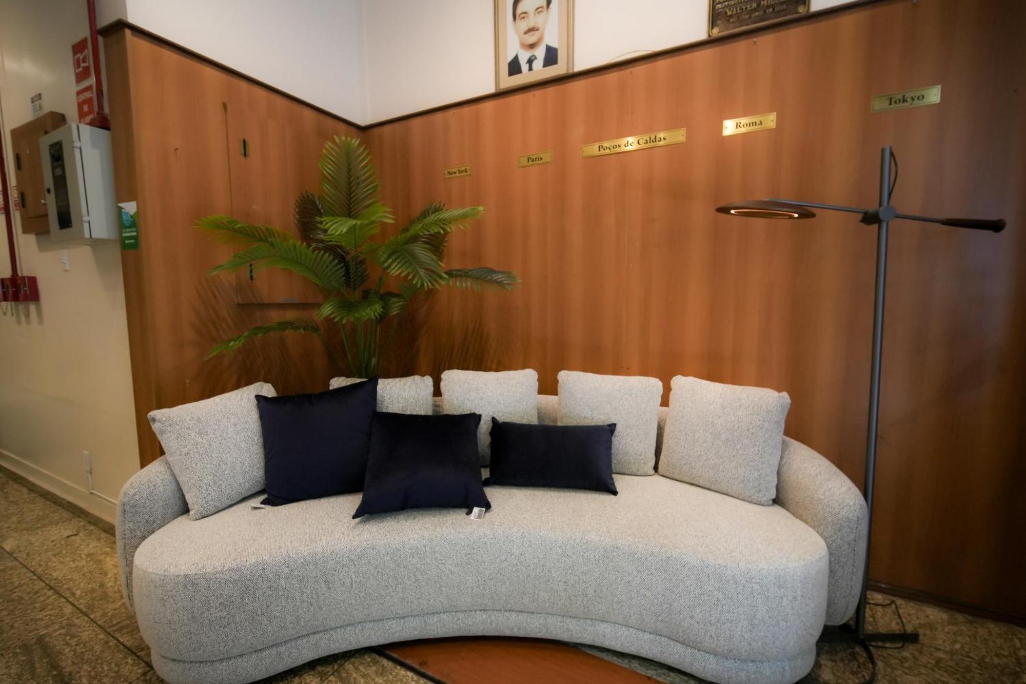 Hotel Dan Inn Pocos De Caldas - A Melhor Localizacao Do Centro By Nacional Inn Екстериор снимка